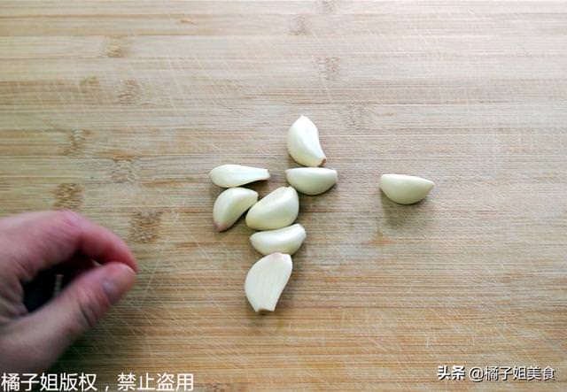 萬能的調料汁！1分鐘就學會，過年吃火鍋必備