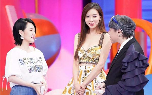 富婆人生有多爽？8歲收鑽石，21歲嫁豪門，22歲6小時賺13億，小S都直言羨慕又嫉妒