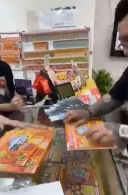 實測中獎機率！直播主掏百萬「買光2000刮刮樂」　18本刮完網友嗨「有回本了啦」