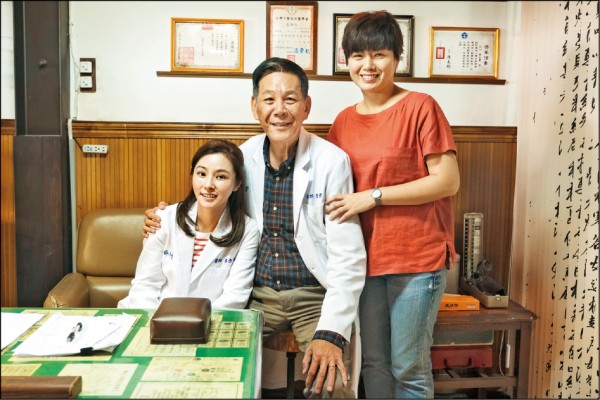 女友有孕卻同居小三！龍劭華浪子回頭「婚後上繳全部財產」　重新找回妻子：妳不是我最愛但是我老婆