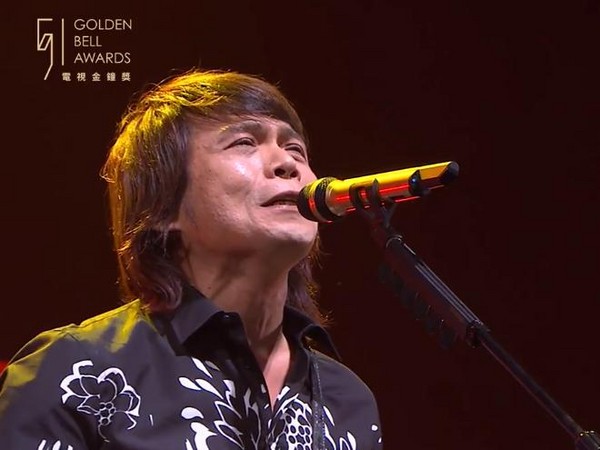 收到愛妻的紅包！人夫樂翻「用紅包買燒仙草」孝順爸媽　付錢那刻「臉瞬間綠了」：怎麼會這樣...
