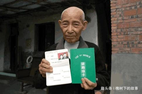 第3次結婚！82歲老人領證時才發現「對方是自己的結髮妻子」　失散60年再次重逢「感謝命運之神的一絲善念」