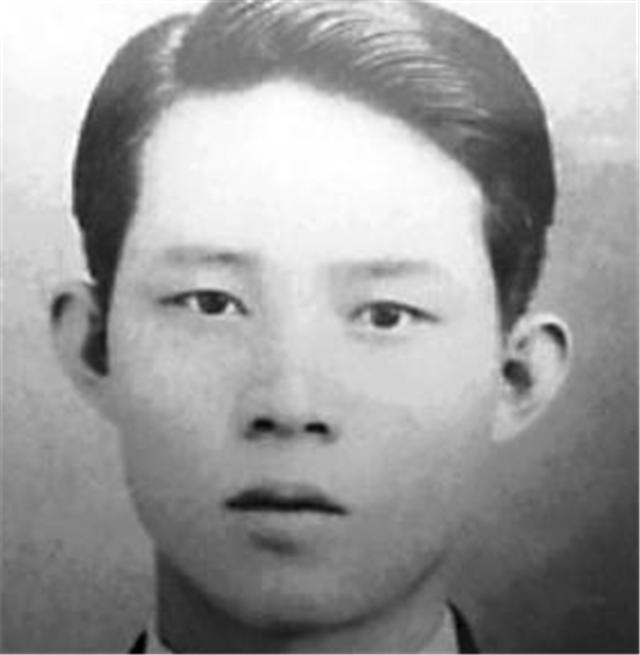 為報恩以身相許！婚後才知對方早有妻子，養大5子後棄百億家產凈身出戶