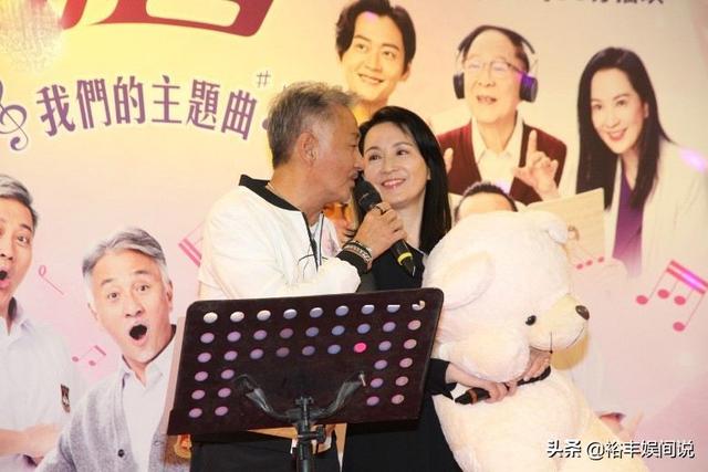 56歲龔慈恩「真心祝福前夫」不強求找伴！　女兒甜美可人「16歲學霸兒高大帥氣」常伴母左右