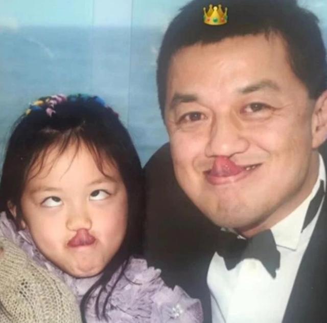 李嫣直視「兔唇」！大方曬自畫像「不刻意修飾」反映強大內心，網友：被吻過的天使更美貌