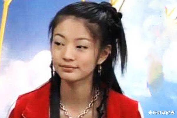 「明星剛出道的樣子」你能認出幾個?安以軒眼睛好小,田馥甄變化最大,沒想到她最神似仙女