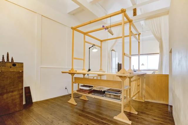 神仙夫妻！買下48坪小屋「恩愛卻互不打擾」妻有秘密通道　負債830萬靠屋內「4.5坪咖啡店」開創第二人生