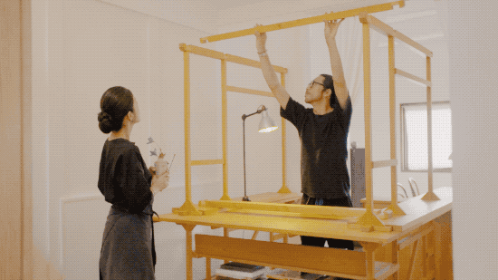 神仙夫妻！買下48坪小屋「恩愛卻互不打擾」妻有秘密通道　負債830萬靠屋內「4.5坪咖啡店」開創第二人生