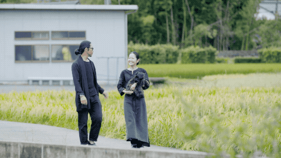 神仙夫妻！買下48坪小屋「恩愛卻互不打擾」妻有秘密通道　負債830萬靠屋內「4.5坪咖啡店」開創第二人生