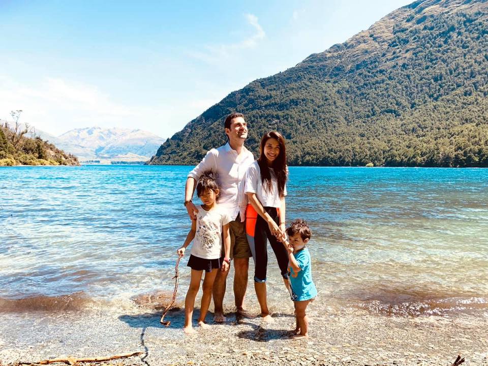 嫁給幸福！艾莉絲孕期難熬「洋尪異地帶女兒」化身神隊友　曝「第二胎才享受當媽」與小孩學成長