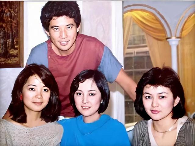 天賜的緣分！鄧麗君生前「和林青霞是多年閨蜜」　姊妹情深卻「愛上同個男人」：我願意讓給她