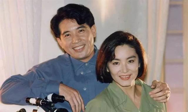 天賜的緣分！鄧麗君生前「和林青霞是多年閨蜜」　姊妹情深卻「愛上同個男人」：我願意讓給她