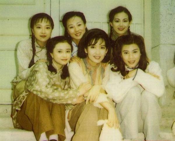 閨蜜結婚我包6000！我結婚她卻送一條「俗氣」床單　三年後打開「我淚流不止」