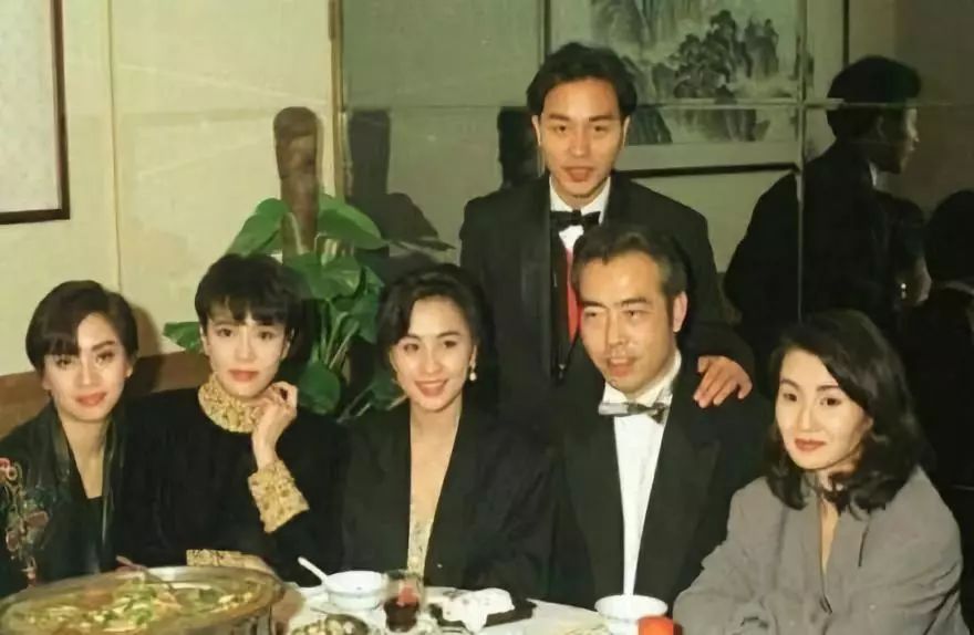 大明星的罕見合照！網整理「不會再有第二張」的珍貴畫面　看到「他倆的昔日合影」網全哭：真的成絕響！