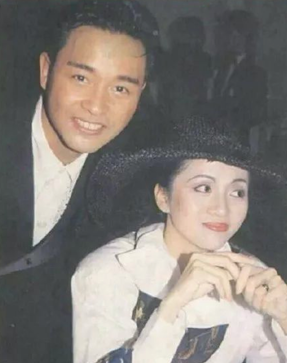 大明星的罕見合照！網整理「不會再有第二張」的珍貴畫面　看到「他倆的昔日合影」網全哭：真的成絕響！