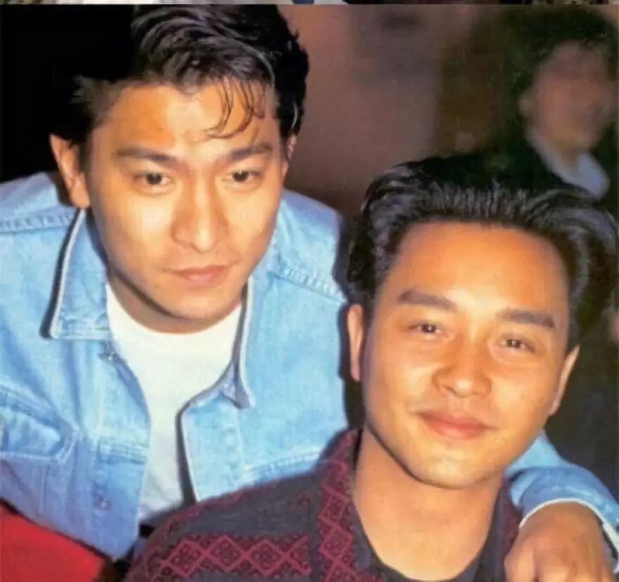 大明星的罕見合照！網整理「不會再有第二張」的珍貴畫面　看到「他倆的昔日合影」網全哭：真的成絕響！