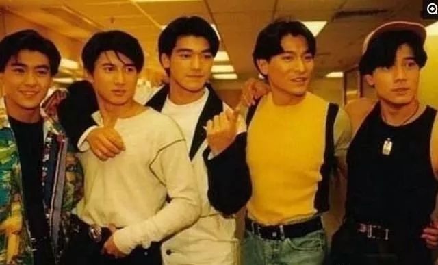 大明星的罕見合照！網整理「不會再有第二張」的珍貴畫面　看到「他倆的昔日合影」網全哭：真的成絕響！