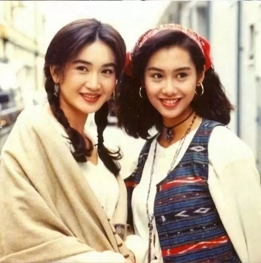 大明星的罕見合照！網整理「不會再有第二張」的珍貴畫面　看到「他倆的昔日合影」網全哭：真的成絕響！