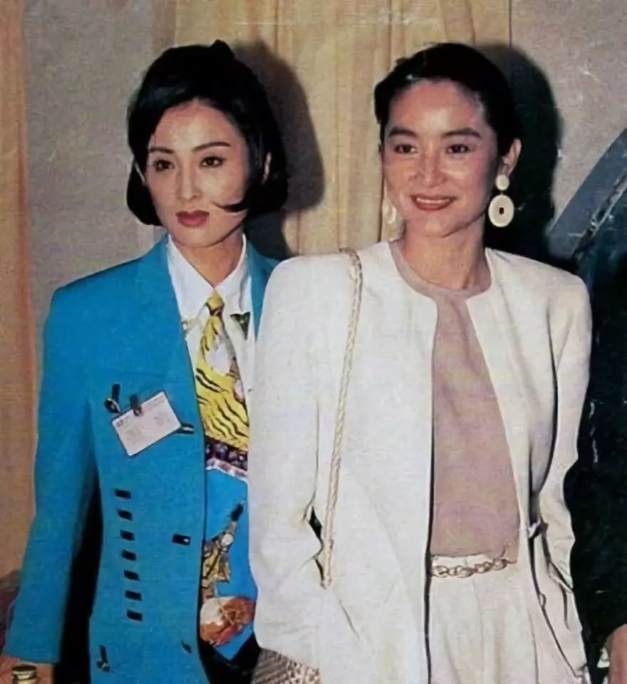 大明星的罕見合照！網整理「不會再有第二張」的珍貴畫面　看到「他倆的昔日合影」網全哭：真的成絕響！