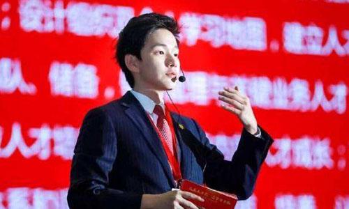 最優秀富四代！姐姐「執掌千億企業」長相甜美學歷高　24歲弟弟「闖商界身價300億」父放心傳承