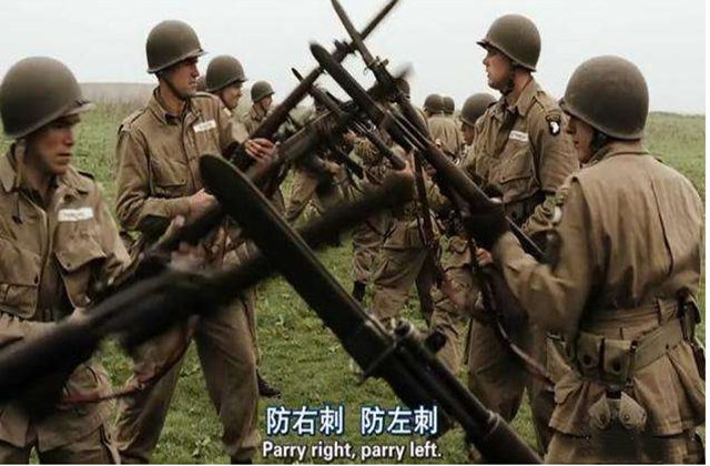 為何刺刀不能磨得太鋒利？老兵含淚「道出實情」，教訓歷歷在目：做過的都後悔