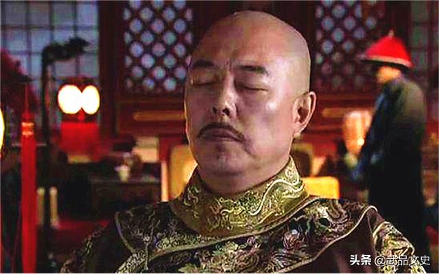  乾隆「真容」被揭！義大利畫師偷偷畫下珍藏多年　網友一看「單眼皮+八字鬍」與電視劇差距大