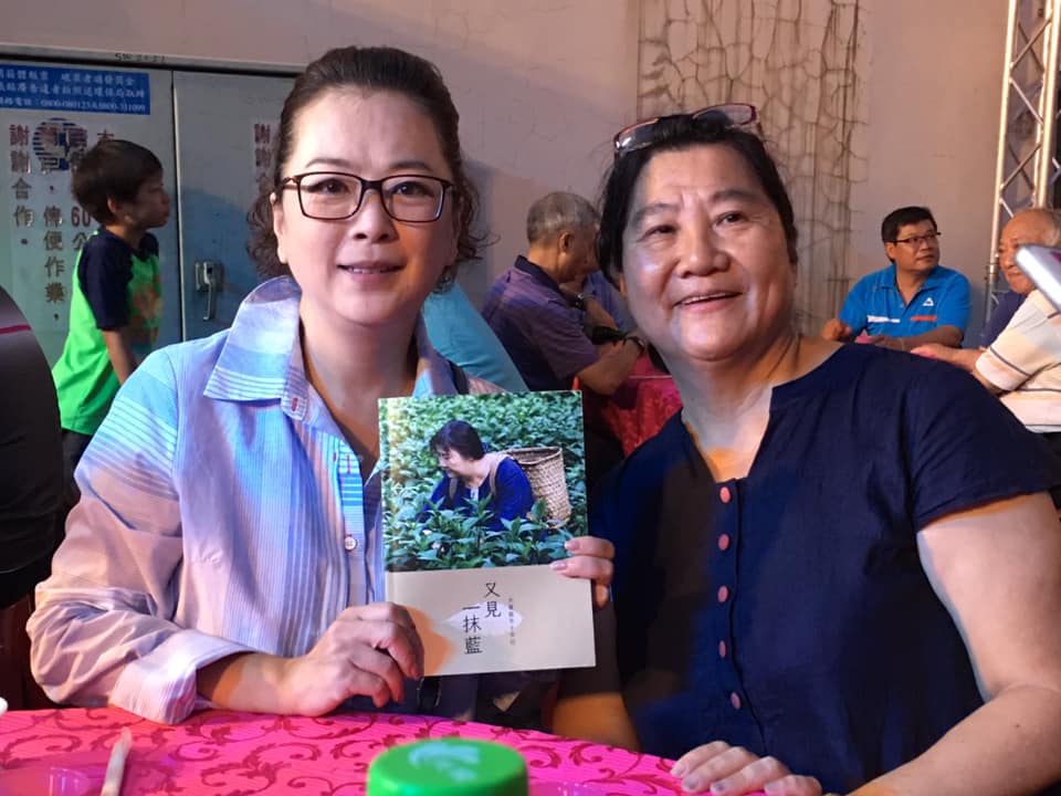 50歲重新歸零！趙永馨憶「雙親離開」打擊超大：明明前晚還聊天　重新追夢「念台藝大碩士」謝老公相伴