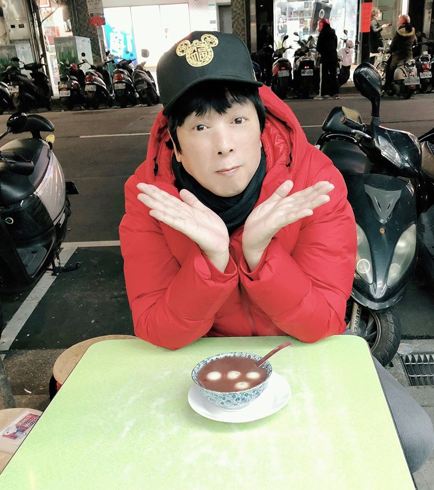 坦蕩快樂就好！曹西平自曝「沒有退休金」名下5房全賣光　連保險都沒有「把未來交給乾兒子」