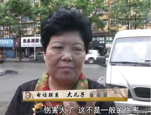捐掉都不給你 ！聽到拆遷分300萬「離家20年的母親回來要錢」三個兒子都不肯認她	