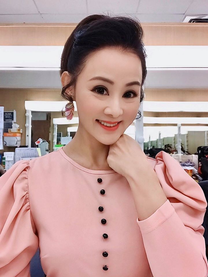 原本是甜美空姐！46歲兵家綺「歷經3次空難」轉行演八點檔　演反派走紅「為最重要男人終身不婚」全網改觀