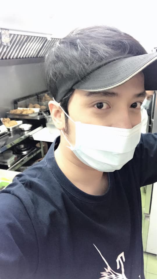 當單親爸22年!47歲男星「認了想輕生」遭女兒怒罵:以為我想出生? 如今「罕吐催淚心聲」全網動容