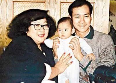 沈殿霞離去12年！鄭欣宜「銘記母心願」買房置產不讓媽失望　上億豪宅曝光「超大衣帽間配大床」充滿巧思