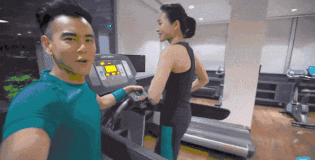 為了美有多拼？張鈞甯挑戰「人體極限」，硬是把身體「折成了三角形」：好身材來之不易