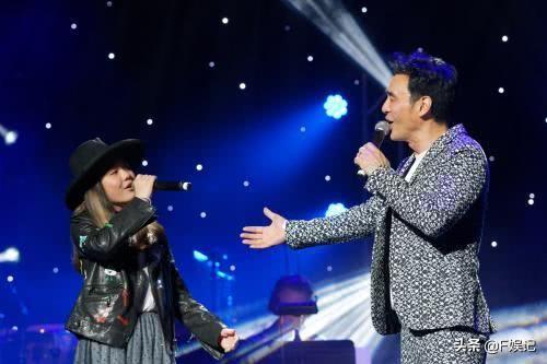 鍾鎮濤67歲生日甜曬「夫妻恩愛照」淚謝現任不離棄　女兒遺傳歌唱「台風穩健」盼當父接班人