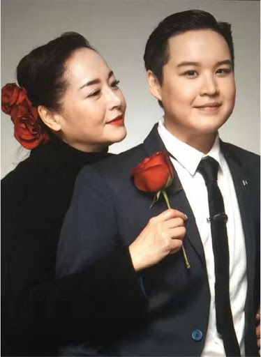 恬妞曝女兒小學畢業「就出國念書」笑小孩像長輩　「從沒敷過面膜」遺傳父母好膚質62歲超凍齡