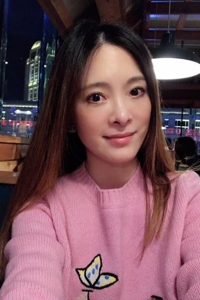 辛龍沉默21天首發聲！「願用自己的命換」女兒不能沒母　曝劉真「聽愛女聲音」默默流淚