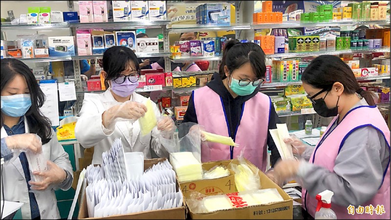 藥局妹「沒幫忙留口罩」惹怒男友爸爸！現場氣氛超僵「接著他用行動抗議」怒嗆：這種女生不能當媳婦