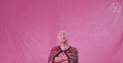 做一生家庭主婦「89歲丈夫離去」轉念：為自己活　「93歲出道當模特兒」爆紅：我想永遠當少女