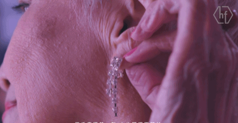 做一生家庭主婦「89歲丈夫離去」轉念：為自己活　「93歲出道當模特兒」爆紅：我想永遠當少女