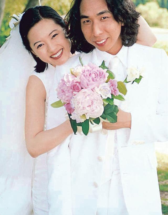 53歲李麗珍近照曝光！氣質滿滿「風韻猶存」 與22歲女兒同框似姐妹