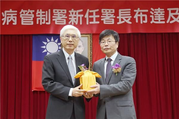 默默付出！陳時中背後「3位防疫英雄」超過2個月沒休息　沒日沒夜為疫情努力「讓台灣被世界看見」