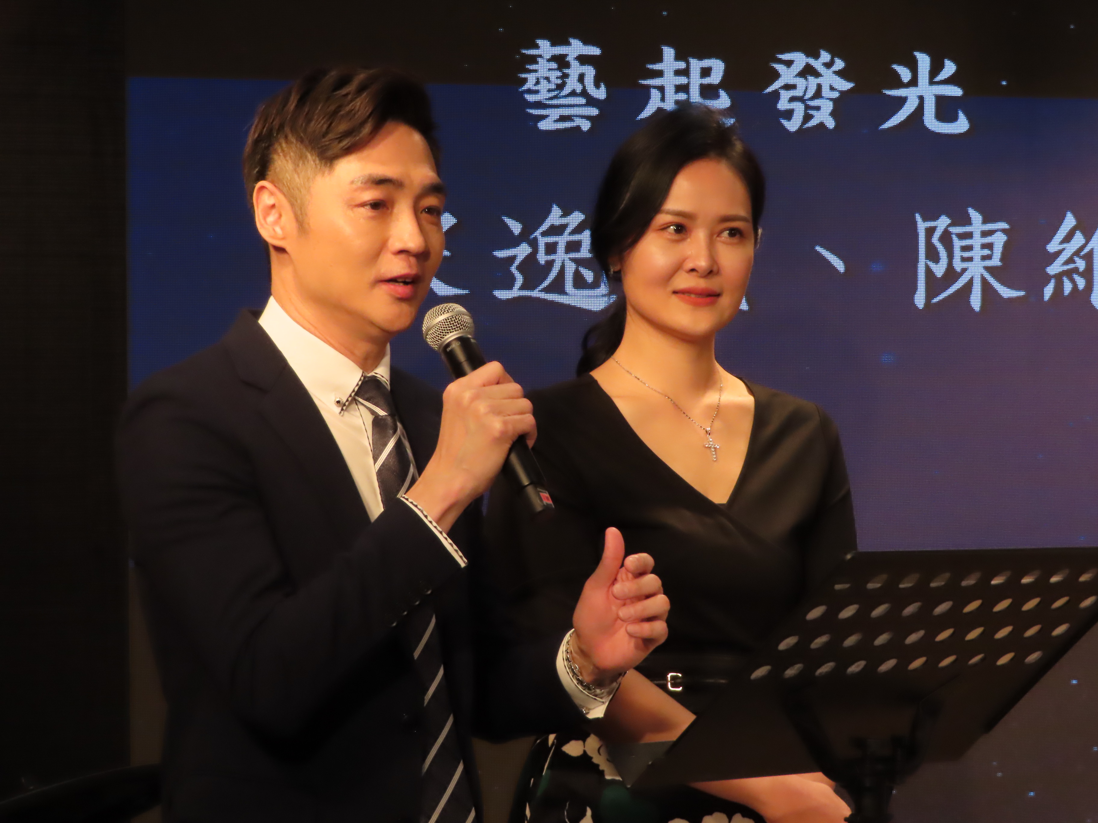 撒5千萬！宋逸民「升格為牧師」花光積蓄立教會　老婆曝「瞬間完全沒收入」：心裡很掙扎