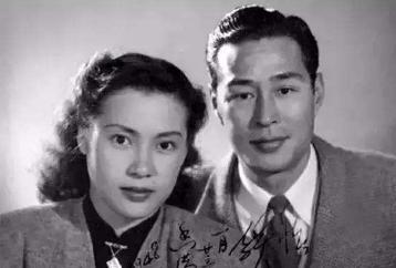 98歲秦怡懸崖上被逼婚「丈夫每天喝完動手」二婚重蹈覆轍 全家病倒「40年送走11親人」只剩親姊相伴