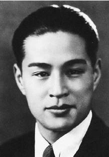 98歲秦怡懸崖上被逼婚「丈夫每天喝完動手」二婚重蹈覆轍 全家病倒「40年送走11親人」只剩親姊相伴