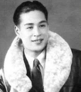 98歲秦怡懸崖上被逼婚「丈夫每天喝完動手」二婚重蹈覆轍 全家病倒「40年送走11親人」只剩親姊相伴