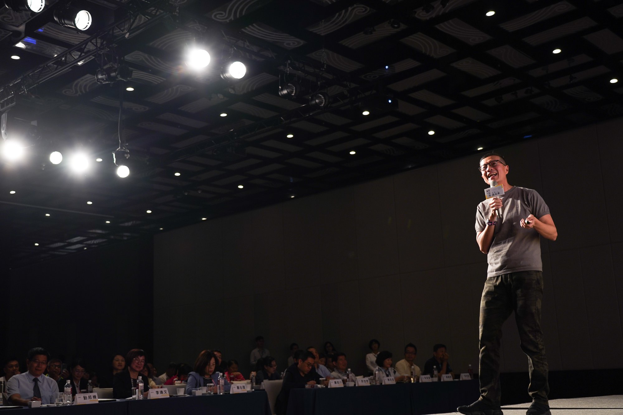 沒有孝順只有愛!吳若權照顧病母20多年「自認很幸運」體悟人生 中年後為自己活「心靈安頓最重要」