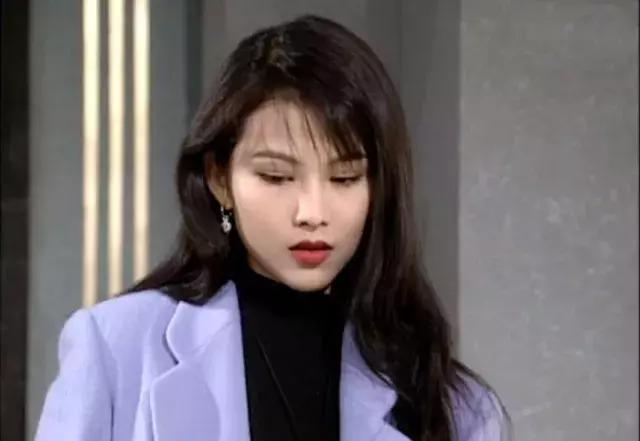 蔡少芬年輕時有多美?滿滿的膠原蛋白,盛世容顏實在令人驚艷