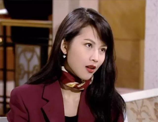 蔡少芬年輕時有多美?滿滿的膠原蛋白,盛世容顏實在令人驚艷