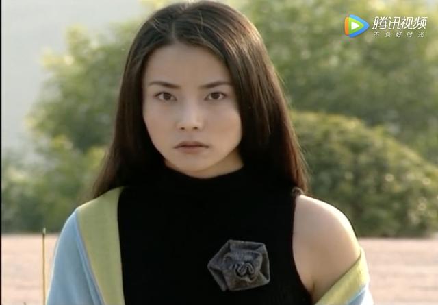 紅顏薄命!《情深深雨濛濛》方瑜年僅33歲「穿婚紗與世告別」 男友到場致哀「一生3段情來不及幸福」