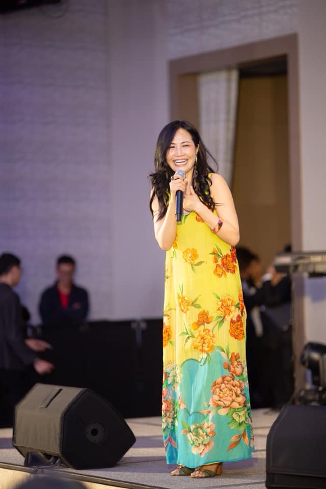 于台煙「曾患憂鬱想不開」連末期恩師都想救她　「學會放下」今55歲看開：凡事6成壓力就好